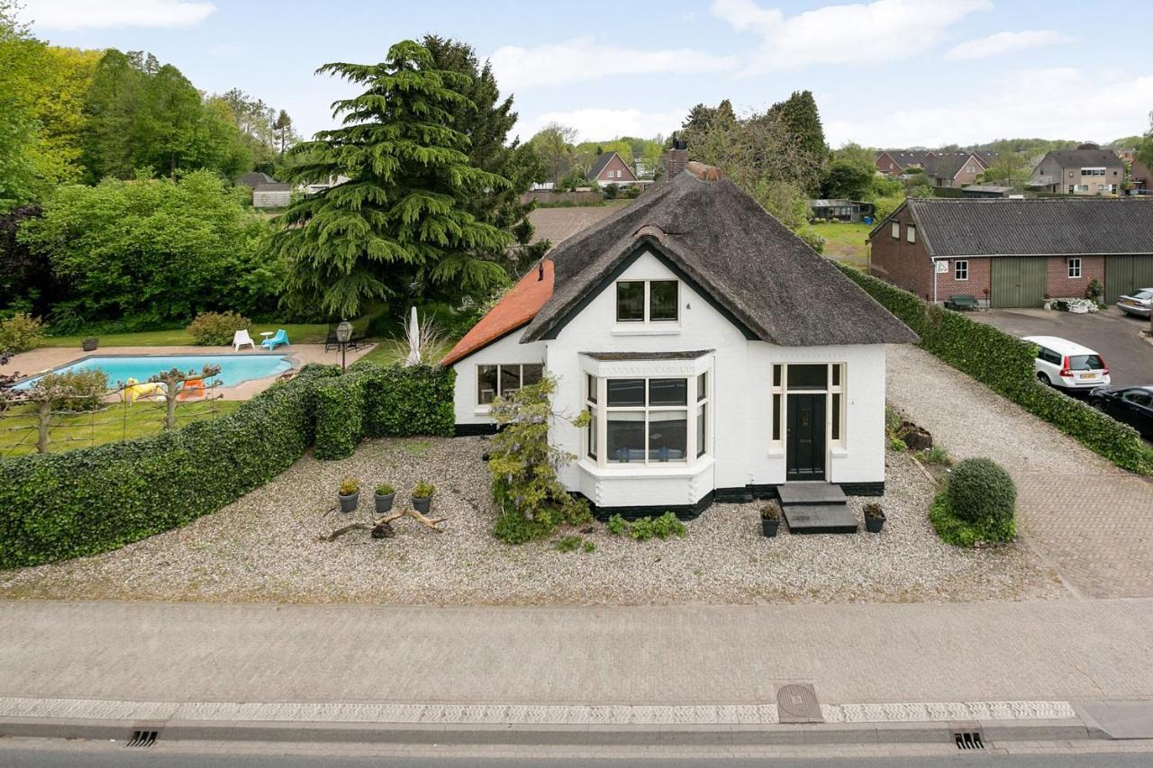 Het Opgemaakte Bed Bed & Breakfast Haps Eksteriør bilde